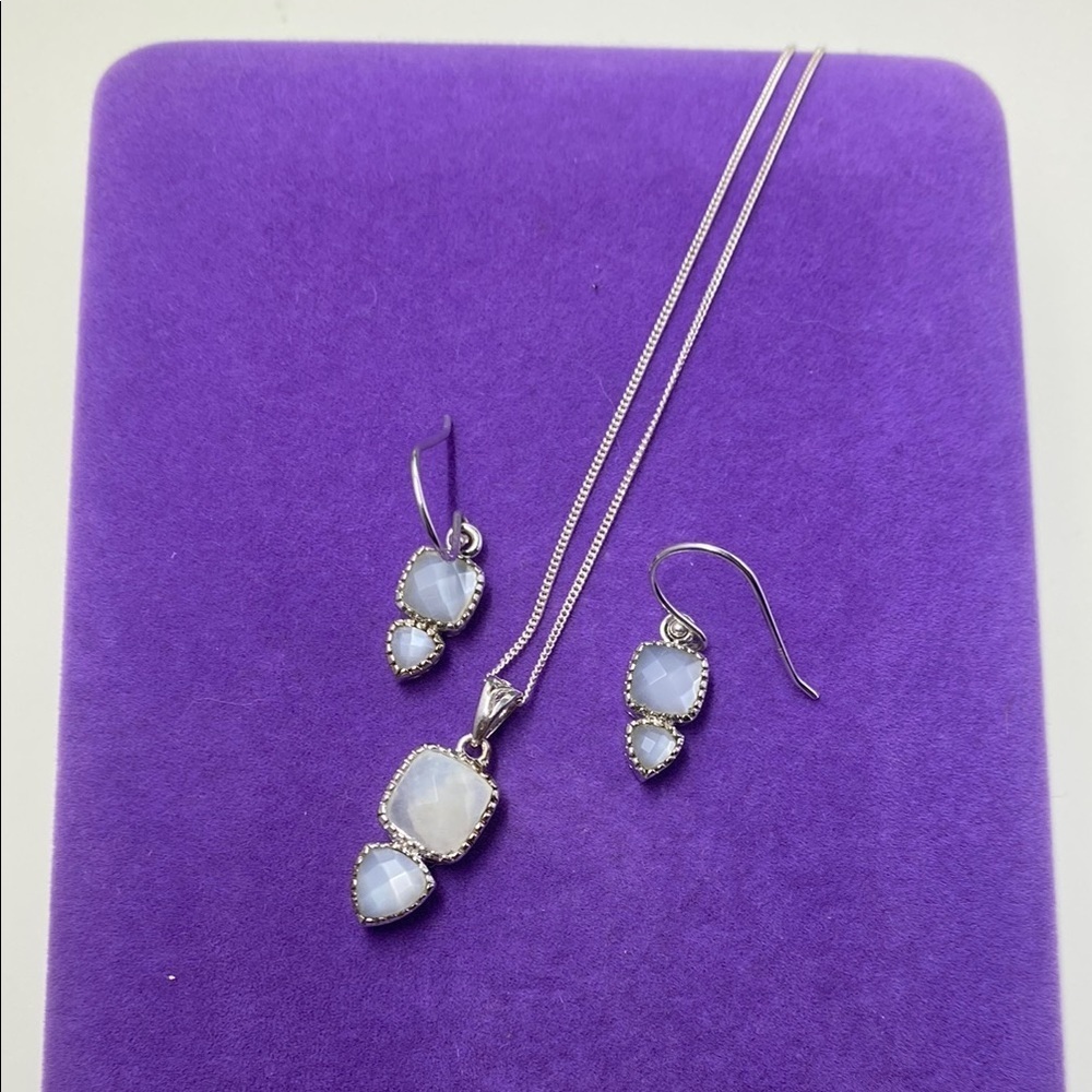 💛 Elegant Silver and White Moonstone Jewelry Set